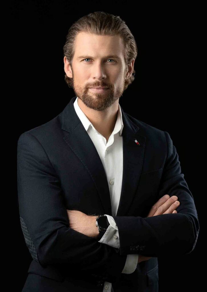 Portret biznesowy do LinkedIn, idealny dla managerów – BoCerba Photography - Bożena Cerba, Kraków