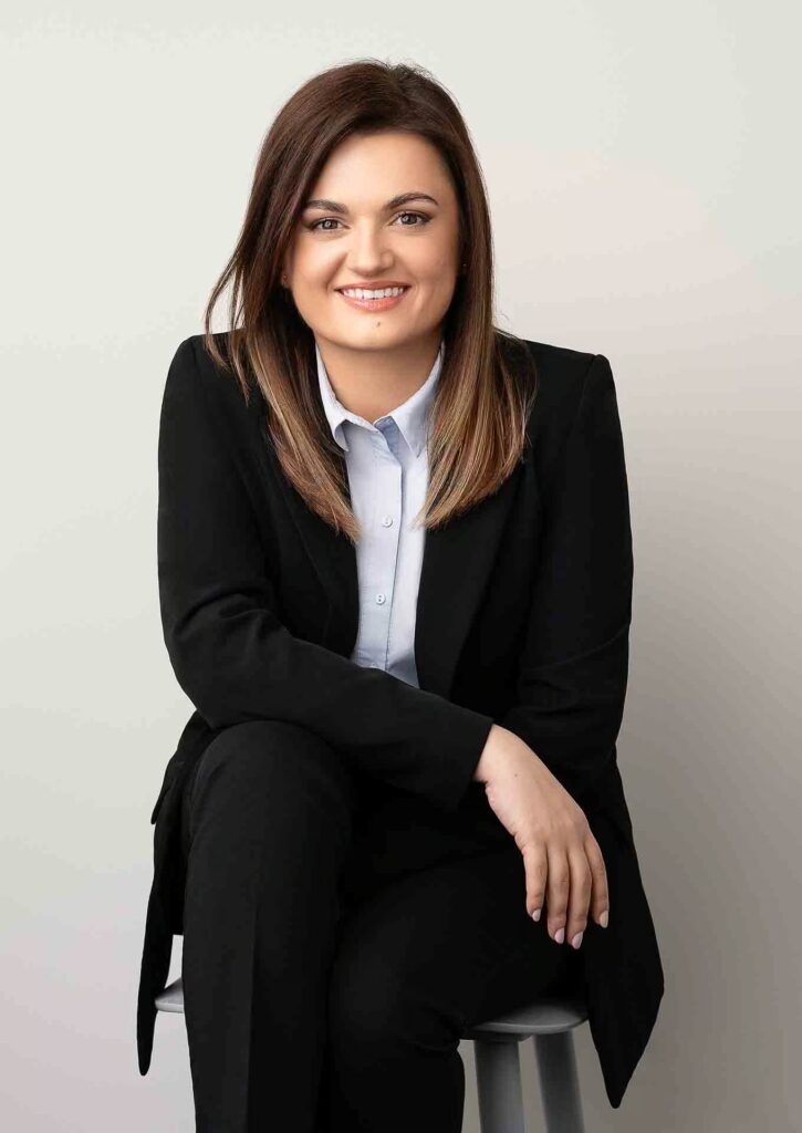 Portret kobiety w nowoczesnym biznesowym stylu – BoCerba Photography - Bożena Cerba, Kraków